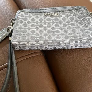 Coach Wristlet used a few times